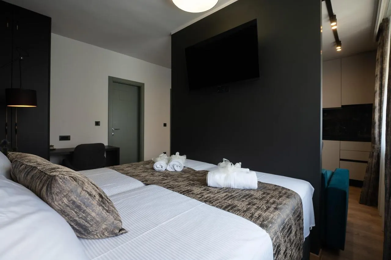 Studio & Rooms Torine Zadar 0*,
