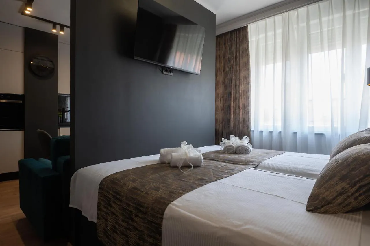 Studio & Rooms Torine Zadar