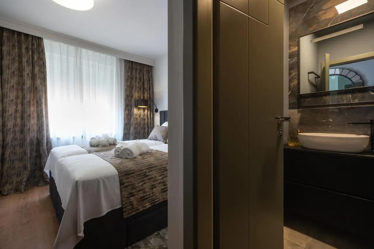 Apartment Studio & Rooms Torine Zadar