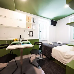  Apartment 1914 Studio